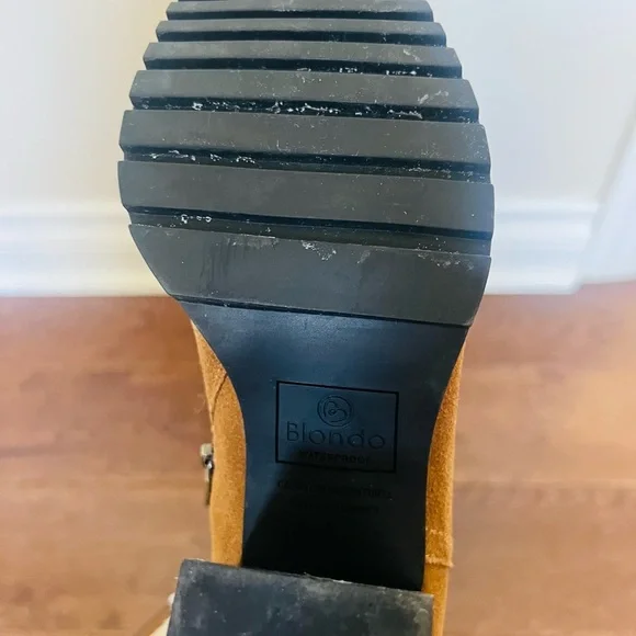 Blonde 7.5 Women's Tan Suede Ankle Boots with Cream Fur Lining like new! - Picture 8 of 11